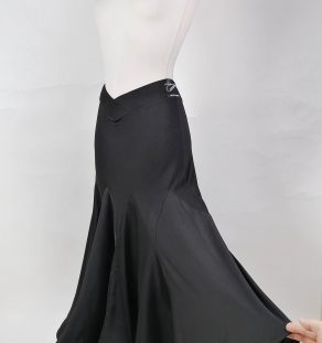 TK-GBC1-Katarina-Black-Skirt (1)